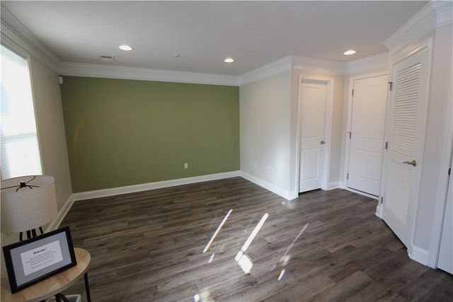 470 Fairmont Dr, Marshall, PA 15090