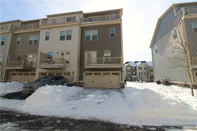 470 Fairmont Dr, Marshall, PA 15090