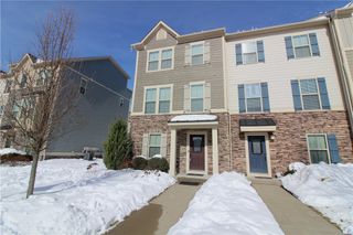 470 Fairmont Dr, Marshall, PA 15090