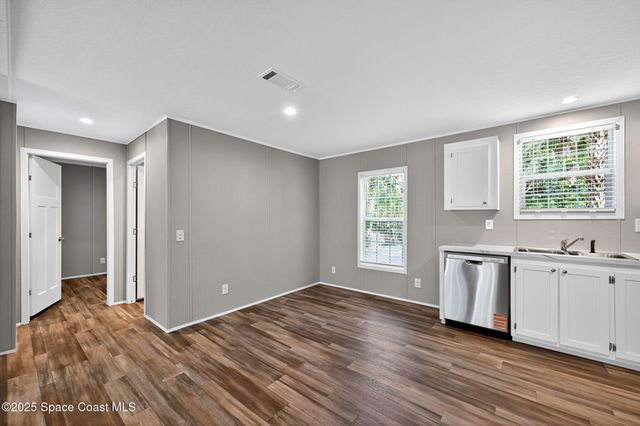 134 Weerts Road, San Mateo, FL 32187