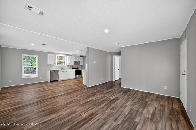 134 Weerts Road, San Mateo, FL 32187