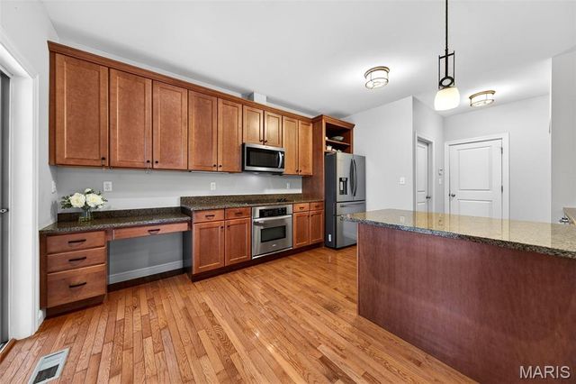 538 Triton Way Drive, Ballwin, MO 63011