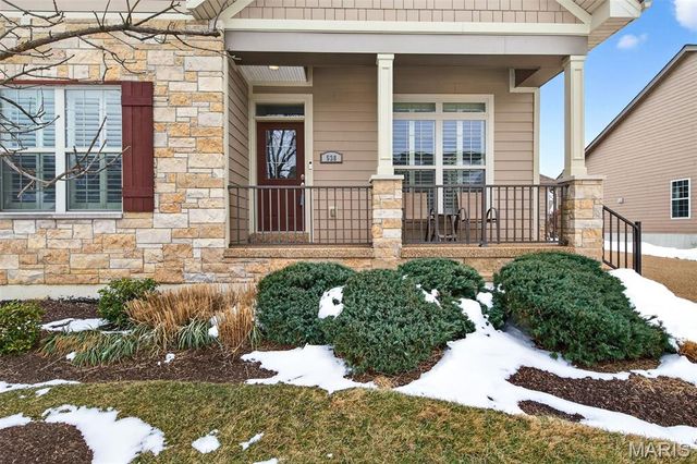 538 Triton Way Drive, Ballwin, MO 63011