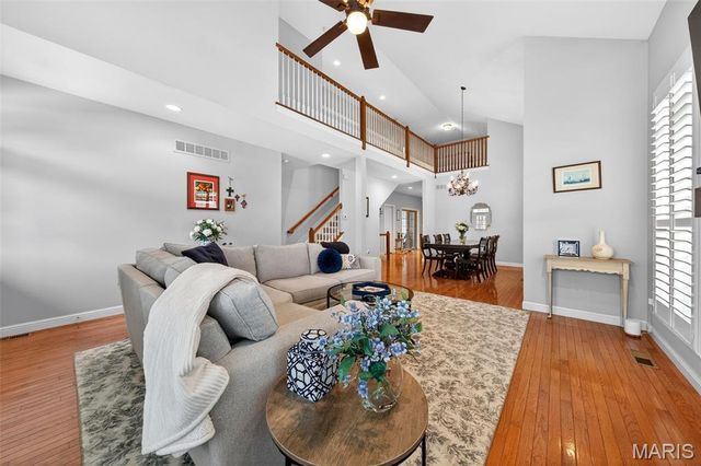 538 Triton Way Drive, Ballwin, MO 63011