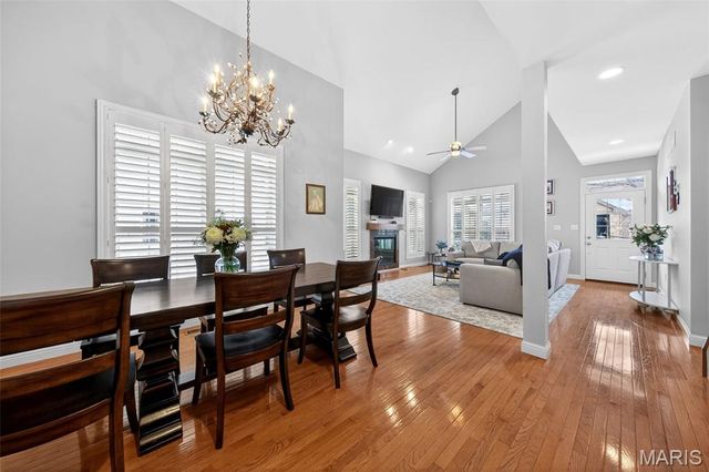 538 Triton Way Drive, Ballwin, MO 63011