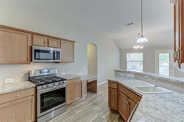 1502 Santolina CT W, Pflugerville, TX 78660