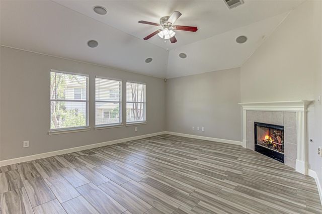 1502 Santolina CT W, Pflugerville, TX 78660