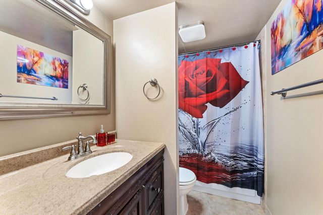5600 N Flagler Drive 402, West Palm Beach, FL 33407