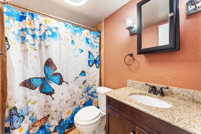 5600 N Flagler Drive 402, West Palm Beach, FL 33407