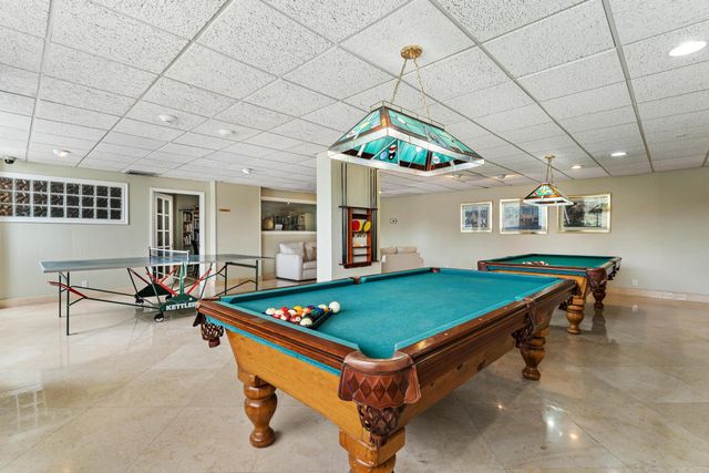 5600 N Flagler Drive 402, West Palm Beach, FL 33407