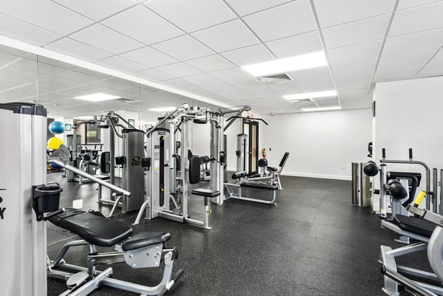 5600 N Flagler Drive 402, West Palm Beach, FL 33407