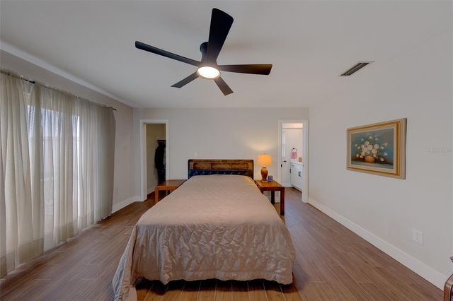 11602 GROVE STREET, Seminole, FL 33772