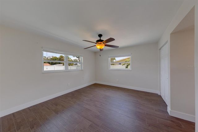 11602 GROVE STREET, Seminole, FL 33772