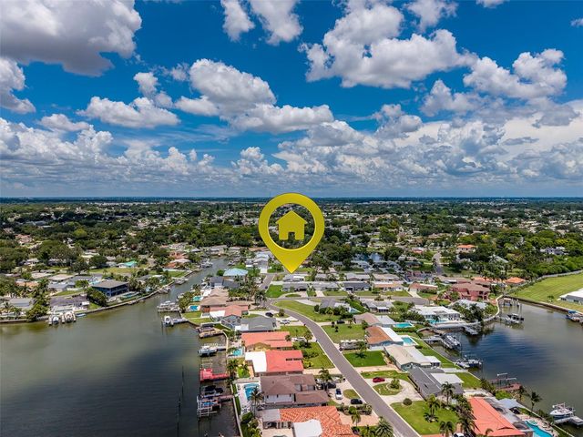 11602 GROVE STREET, Seminole, FL 33772