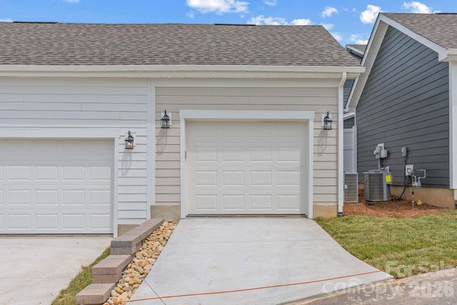 121 Cherry Springs Lane 11-B, Asheville, NC 28804