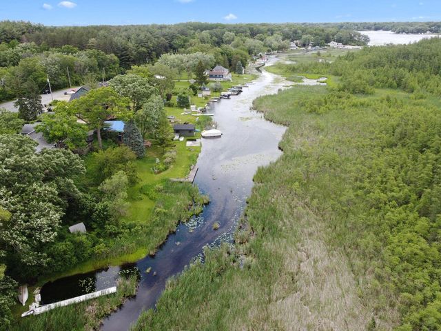 Lt3 NEW DEAL AVENUE, East Troy, WI 53120