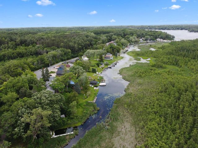 Lt3 NEW DEAL AVENUE, East Troy, WI 53120