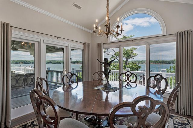155 Shoreline CIR, Penhook, VA 24137