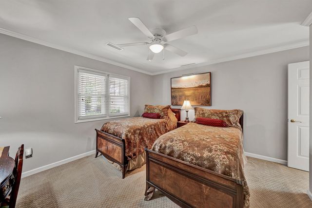 155 Shoreline CIR, Penhook, VA 24137