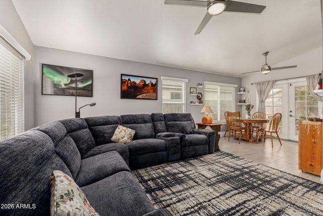 3139 W DONALD Drive, Phoenix, AZ 85027