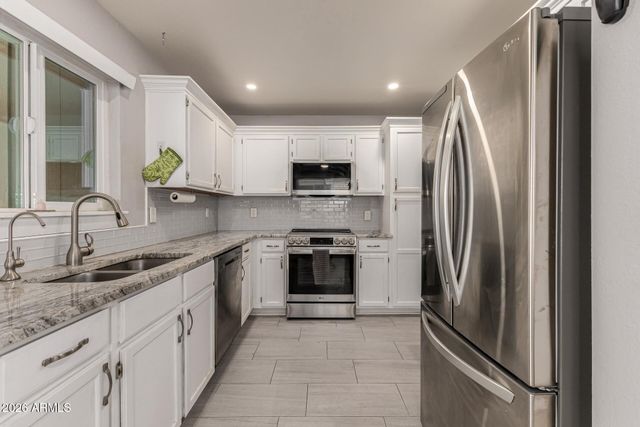 3139 W DONALD Drive, Phoenix, AZ 85027