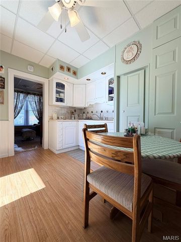 400 E Main Street, Perry, MO 63462