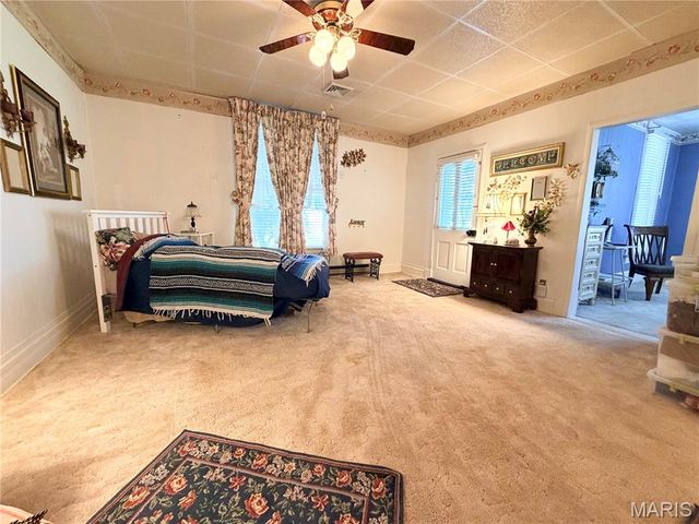 400 E Main Street, Perry, MO 63462