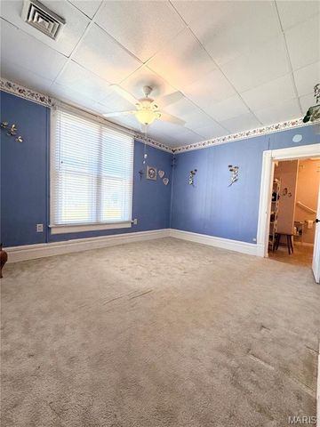 400 E Main Street, Perry, MO 63462