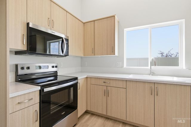 11880 Ruminants St, Nampa, ID 83651