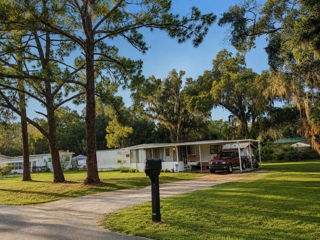 3323 J AND J MANOR ROAD, Lakeland, FL 33810