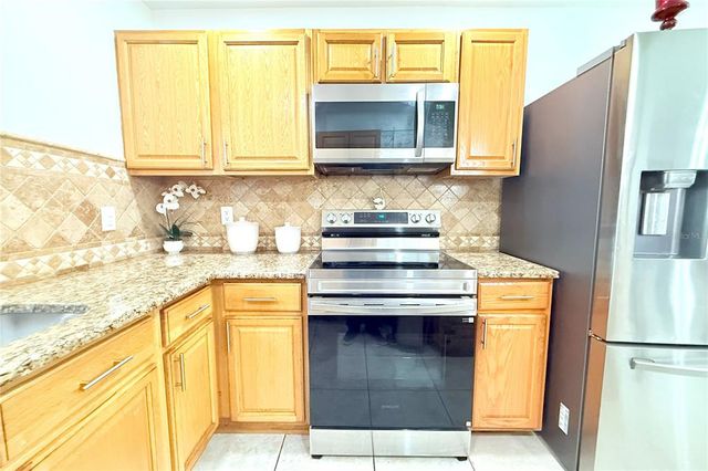 3306 E CHELSEA STREET, Tampa, FL 33610