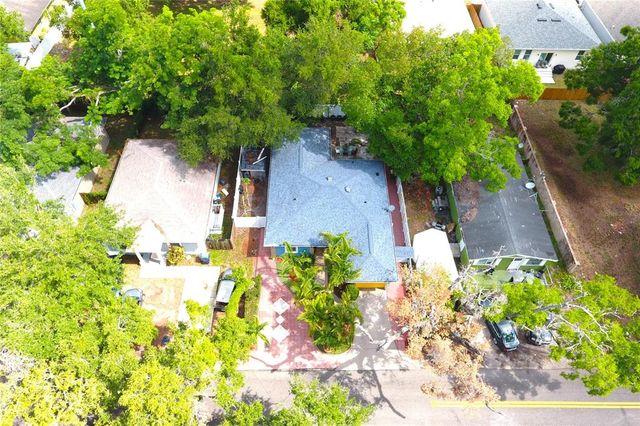 3306 E CHELSEA STREET, Tampa, FL 33610