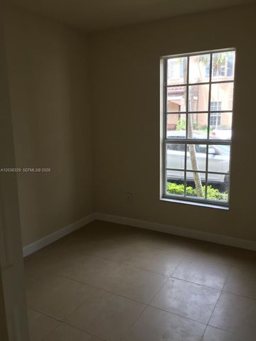 9350 SW 170th Psge 9350, Miami, FL 33196