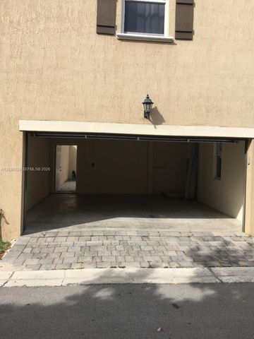 9350 SW 170th Psge 9350, Miami, FL 33196