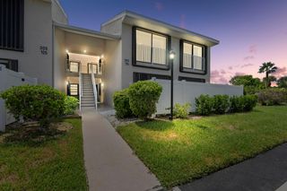 3207 S Lakeview Circle 6206, Fort Pierce, FL 34949