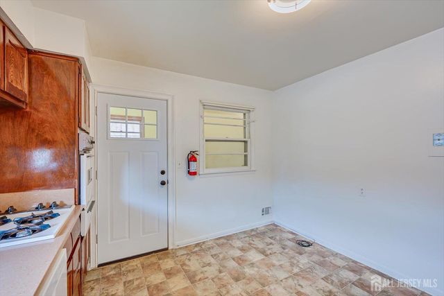 52 Johnson Avenue, Cranford, NJ 07016