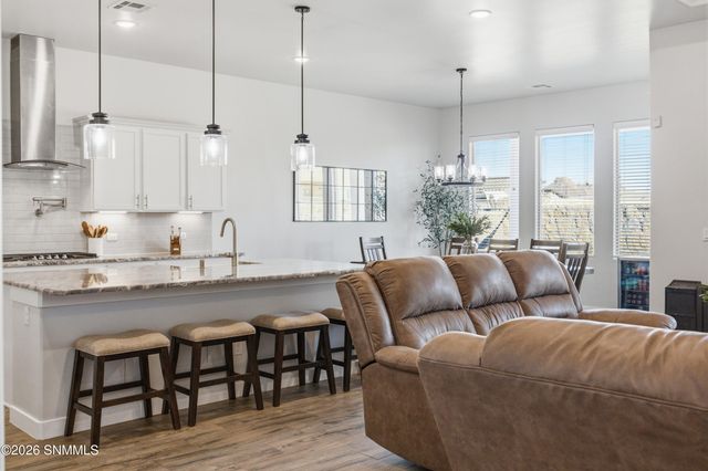 3777 Nightingale Avenue, Las Cruces, NM 88012