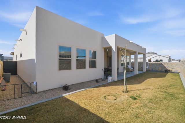 3777 Nightingale Avenue, Las Cruces, NM 88012