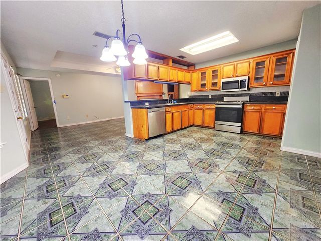 2814 Quebec Dr, Corpus Christi, TX 78414