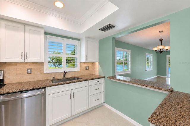 9425 ANDOVER CIRCLE, Bradenton, FL 34210