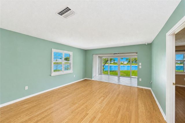 9425 ANDOVER CIRCLE, Bradenton, FL 34210