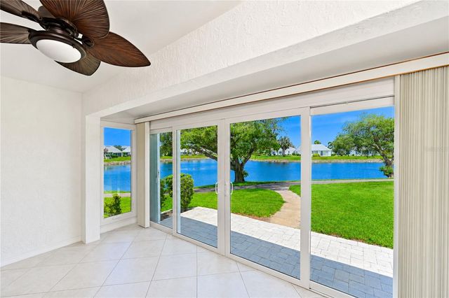 9425 ANDOVER CIRCLE, Bradenton, FL 34210