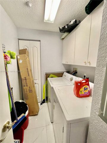 10710 NW 66th St 212, Doral, FL 33178