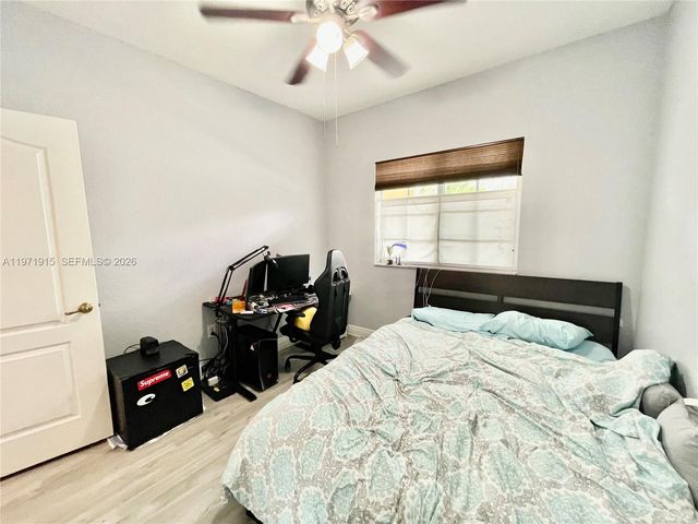 10710 NW 66th St 212, Doral, FL 33178