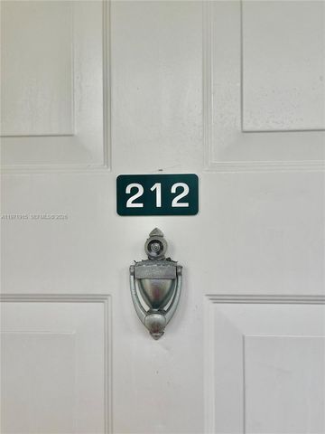 10710 NW 66th St 212, Doral, FL 33178