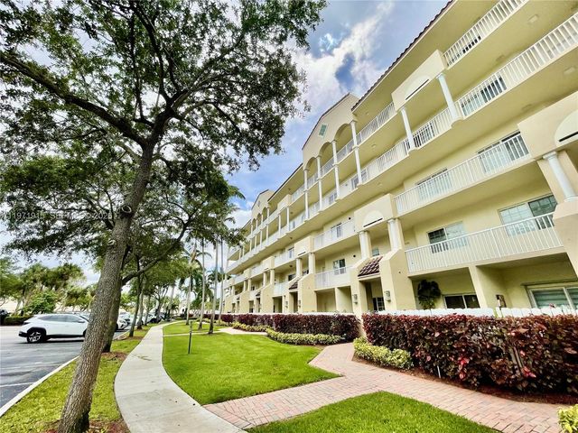 10710 NW 66th St 212, Doral, FL 33178