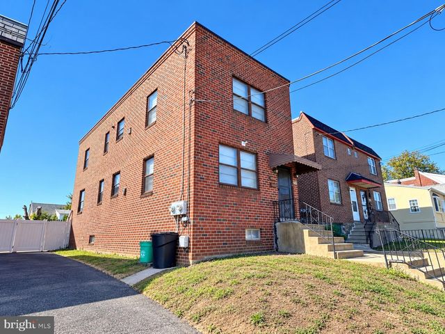 1826 RHAWN ST, Philadelphia, PA 19111