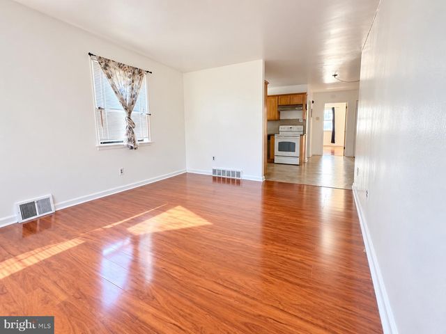 1826 RHAWN ST, Philadelphia, PA 19111