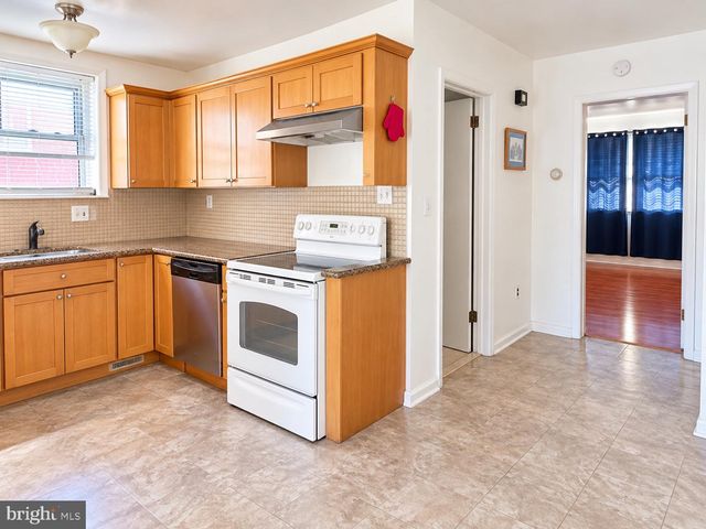 1826 RHAWN ST, Philadelphia, PA 19111