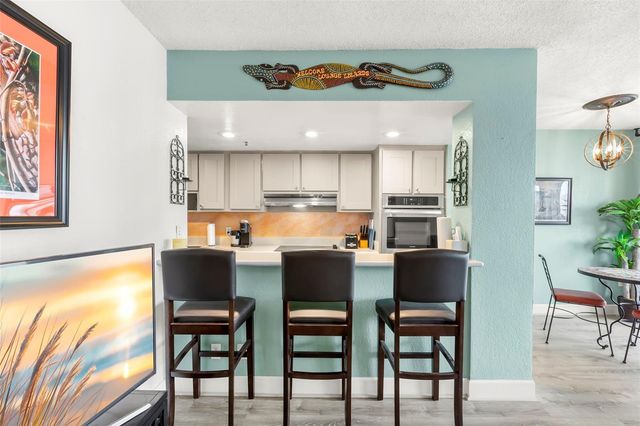 470 3RD STREET S 613, St Petersburg, FL 33701